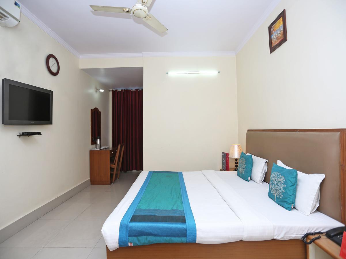 Oyo 10788 Hotel Harisons Continental Patna (Bihar) Luaran gambar